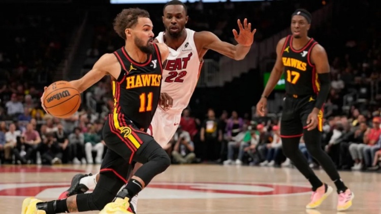 浓眉拼倒扶不起独行侠，迈阿密又一次第八