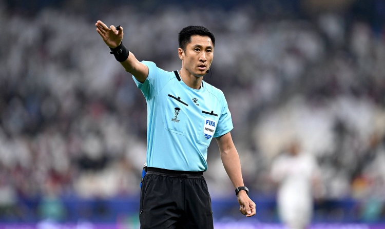 马宁：有年亚足联体测，我和傅明PK掉所有其他国家的裁判