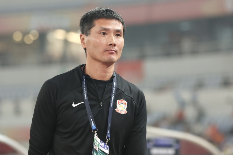 邵佳一：对大连足球过去几年的付出致敬，打出了很多不同的内容