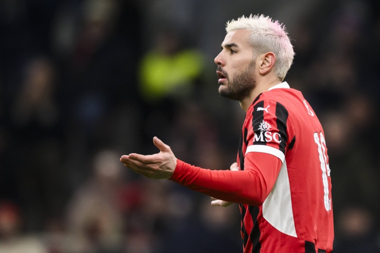 阿斯：特奥想要留在欧洲，已有几支欧冠球队送上报价