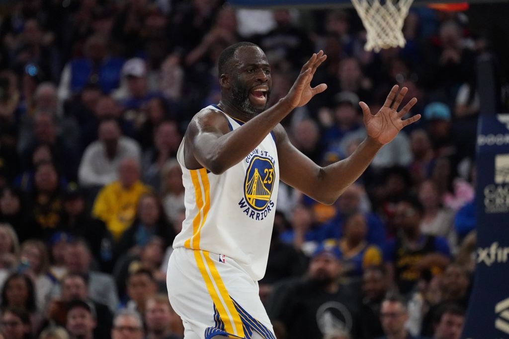 追梦谈失利：不能心存侥幸&得认真对待每一场 今天防守没站住脚