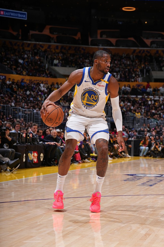 美记：国王近19年18次无缘季后赛 勇士当然不接受乐透保护的首轮