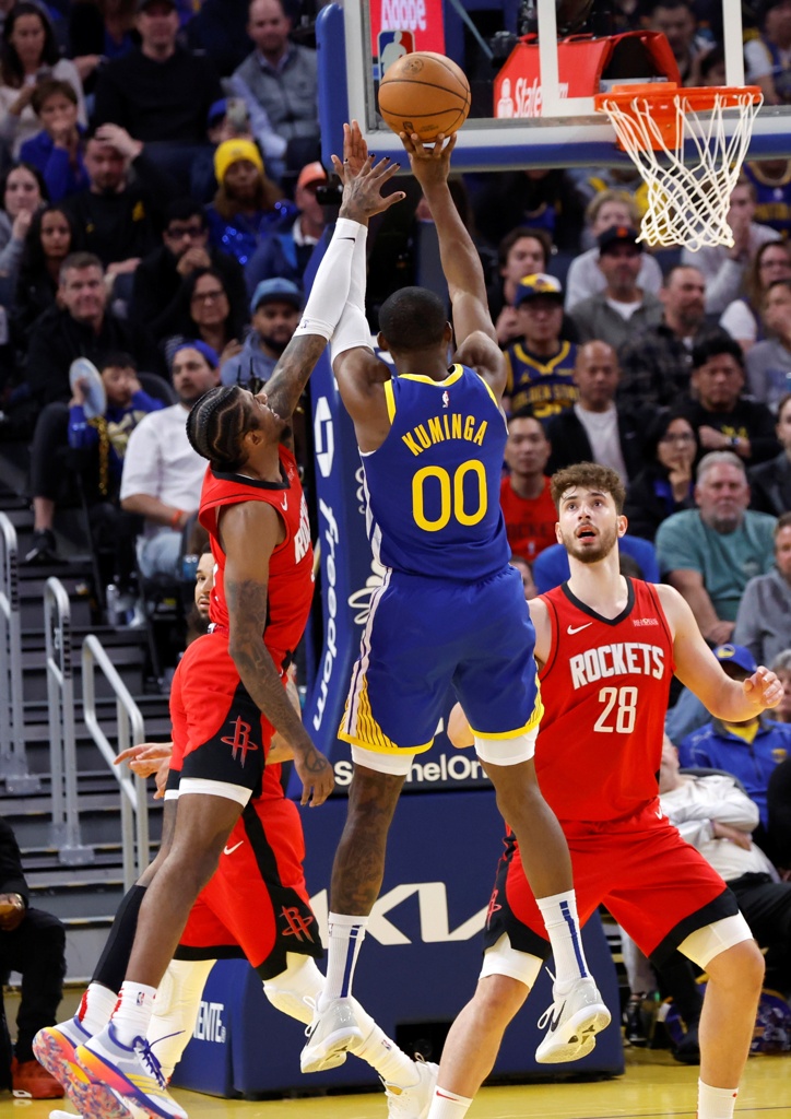 和巴特勒不搭？库明加本季打火箭场均21.3分 曾轰33分创纪录