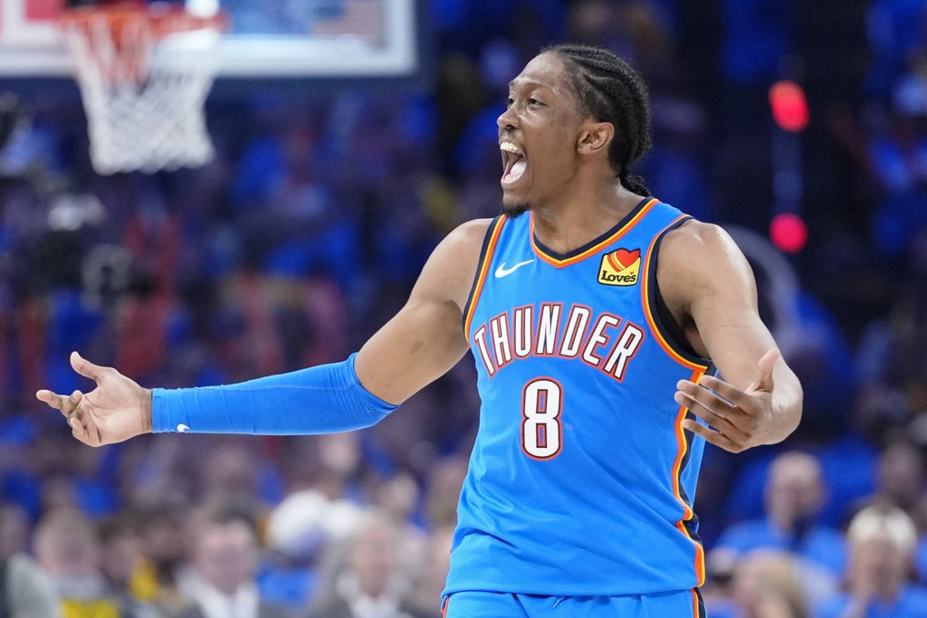 带伤作战！普雷斯蒂：杰伦威展现了难以置信的精神耐力和安全感