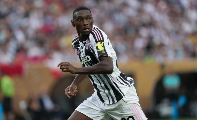 米体：尤文与巴黎就穆阿尼转会谈判陷僵局，弗拉霍维奇是最大障碍